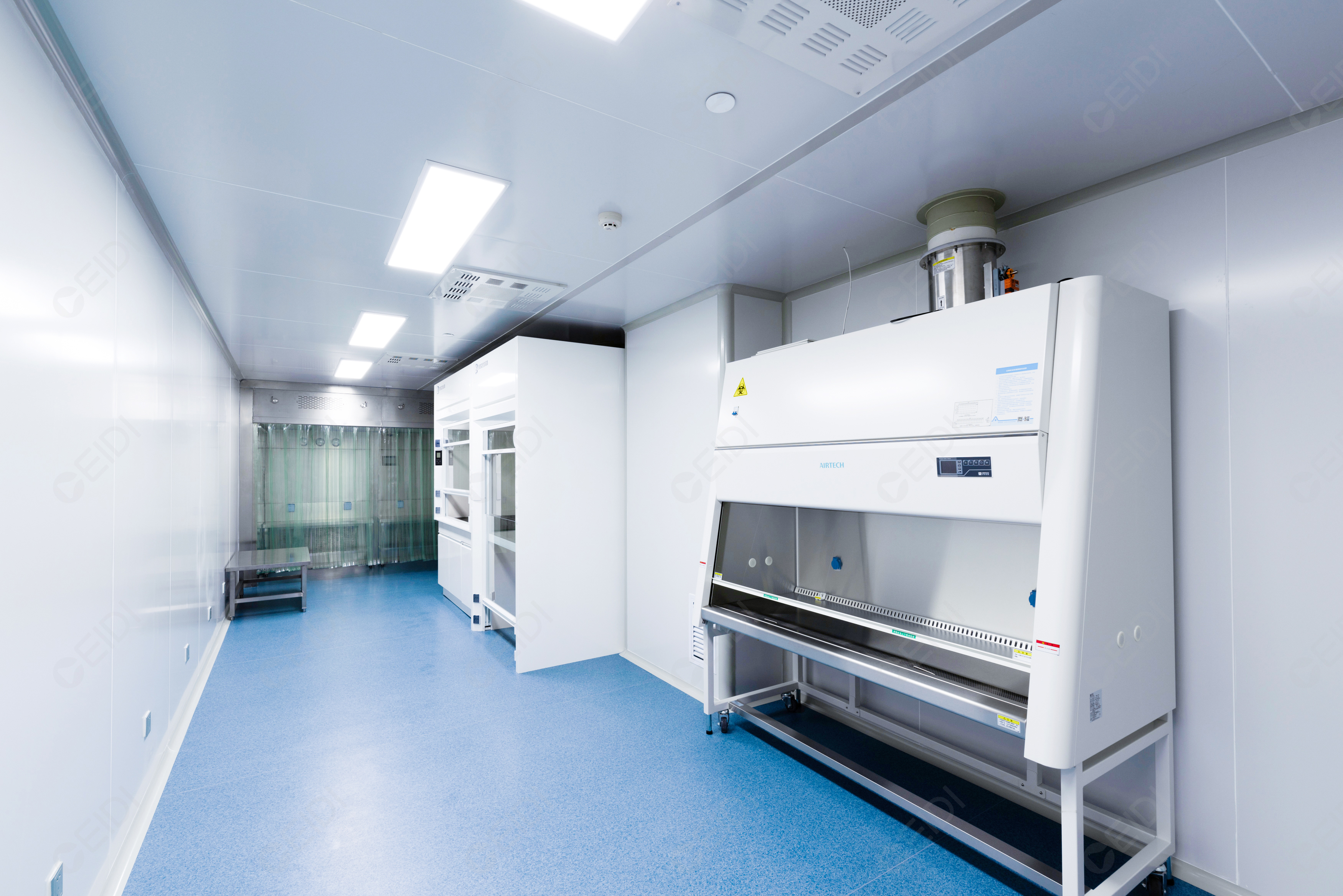 《婦科腫瘤免疫檢查點抑制劑臨床應(yīng)用指南(2025版)》在滬發(fā)布 《婦科腫瘤免疫檢查點抑制劑臨床應(yīng)用指南(2025版)》在滬發(fā)布